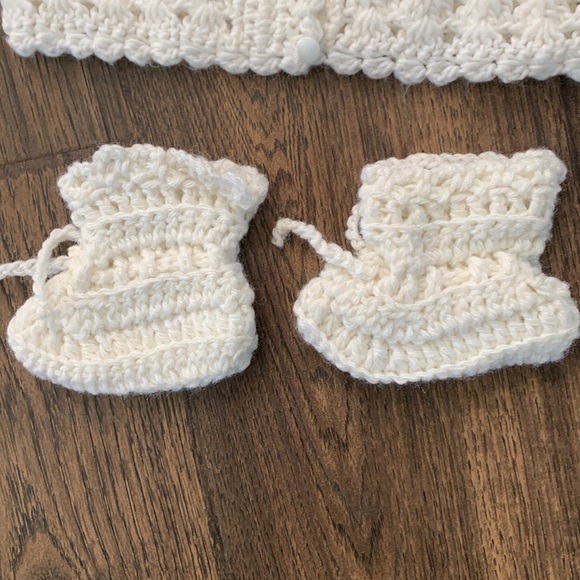 Vintage Baby Infant Girl Handmade Crochet Clothes
HANDMADE CROCHET Dress outfit - Picture 9 of 9